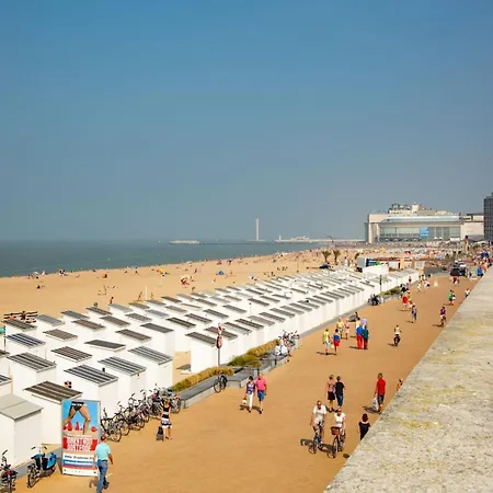 In Raversijde With Stunning Sea Views *