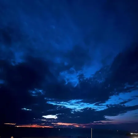 In Raversijde With Stunning Sea Views Apartmán