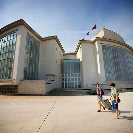 In Raversijde With Stunning Sea Views Ostenda